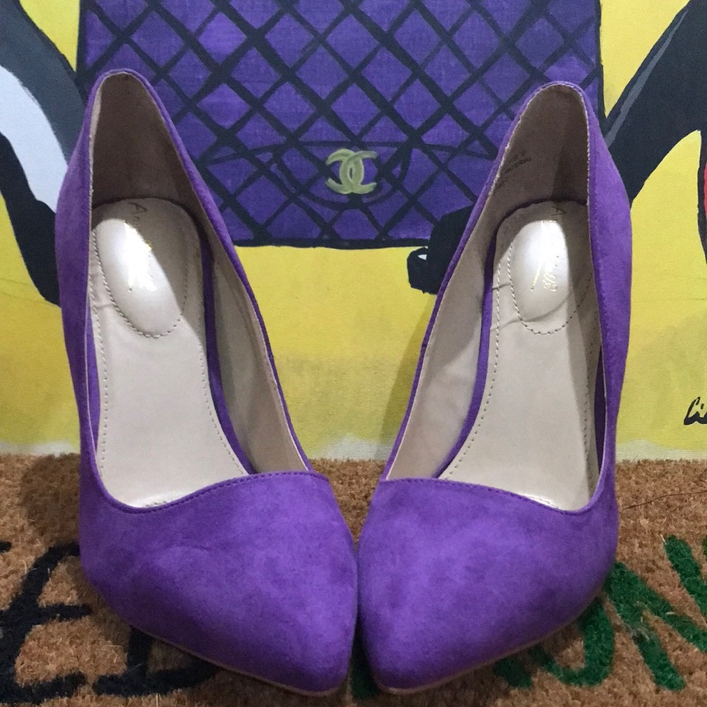 Purple Anne Michelle pumps heels size 9 women